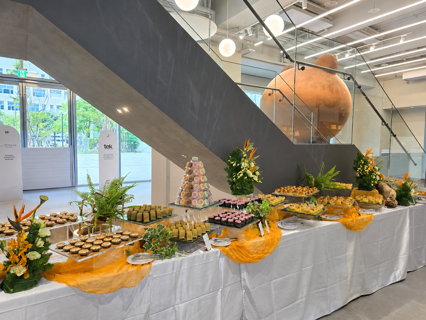 LINE Taiwan 企業員工茶點餐會